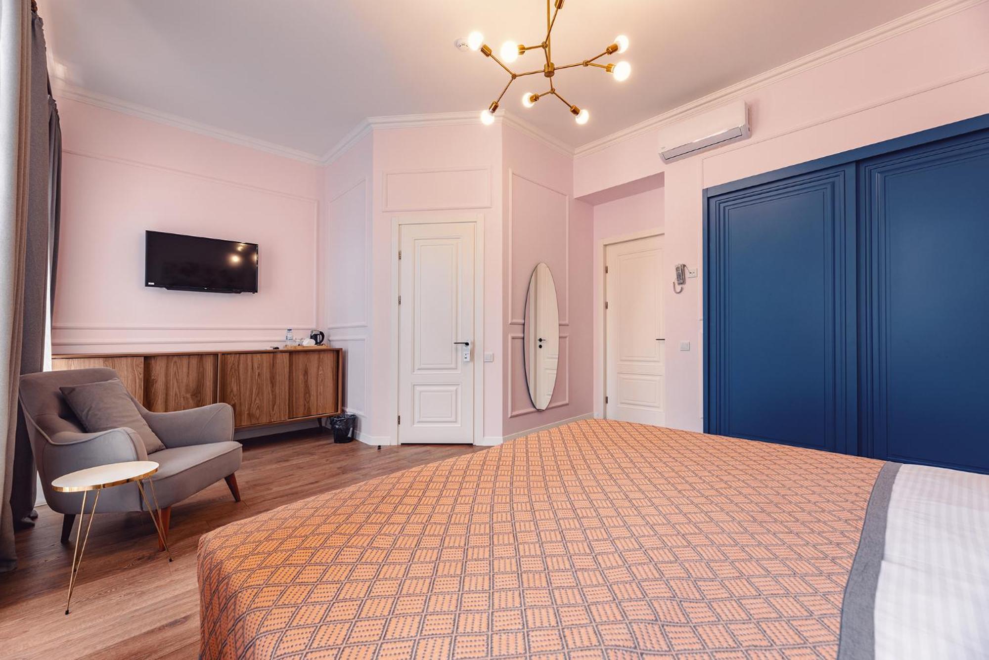 Boutique Hotel Manufactura Tbilisi ภายนอก รูปภาพ