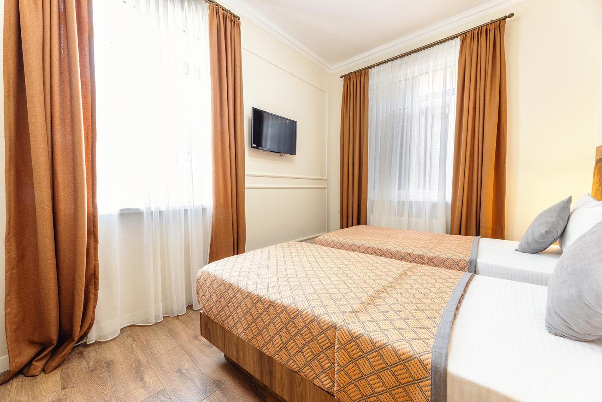 Boutique Hotel Manufactura Tbilisi ภายนอก รูปภาพ